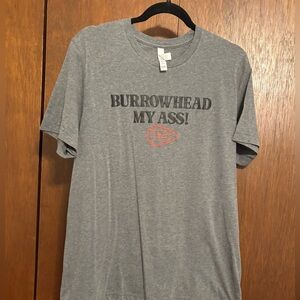 Gray Graphic KC Chiefs unisex T-Shirt